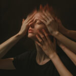 Como reconhecer relações saudáveis (e quando algo começa a pesar)?